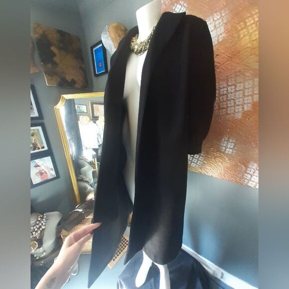 Zara Elegant Black Women's Minimalist Coat - Picture 12 of 14